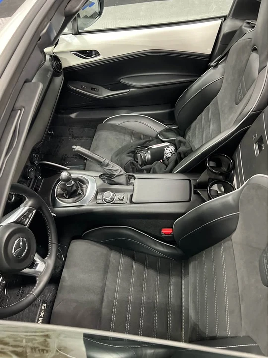 2022 Mazda ND MX-5 Miata - Image 7 of 8