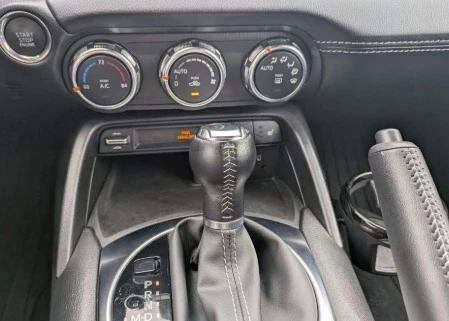 2022 Mazda ND MX-5 Miata - Image 9 of 10
