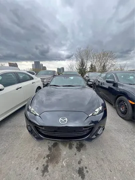 2022 Mazda MX-5 Miata Roadster GS