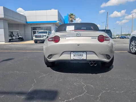 2022 Mazda MX-5 Miata Sport