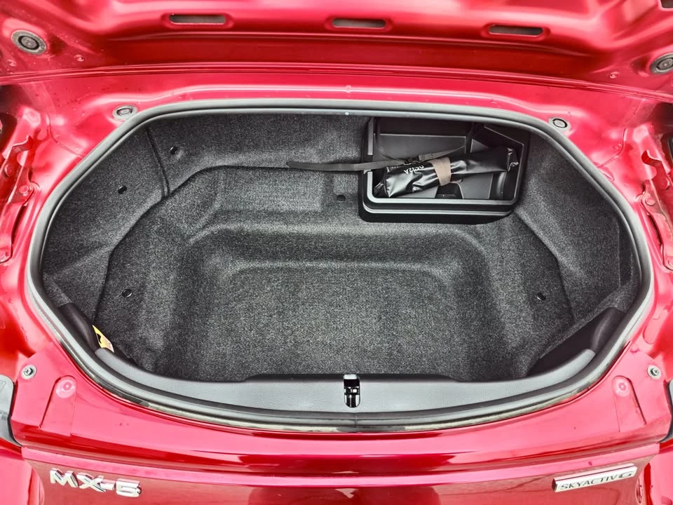 2022 Mazda ND MX-5 Miata - Image 9 of 11