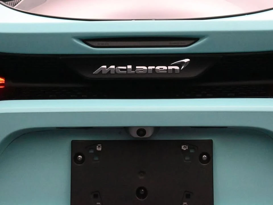 2022 McLaren GT - Image 14 of 20