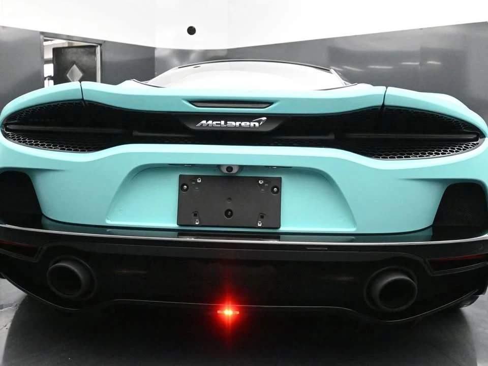 2022 McLaren GT - Image 13 of 20