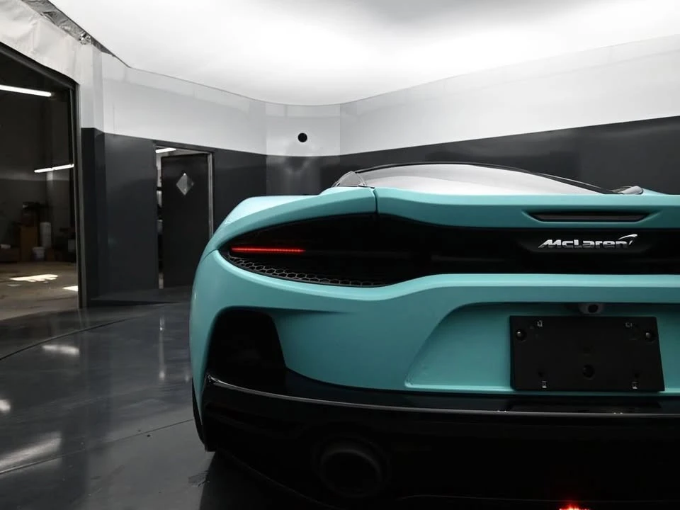 2022 McLaren GT - Image 12 of 20