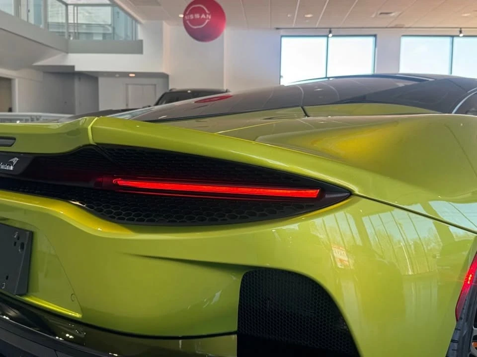 2022 McLaren GT - Image 13 of 20
