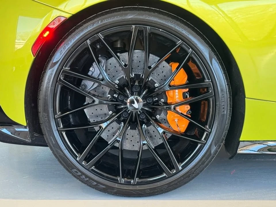 2022 McLaren GT - Image 5 of 20