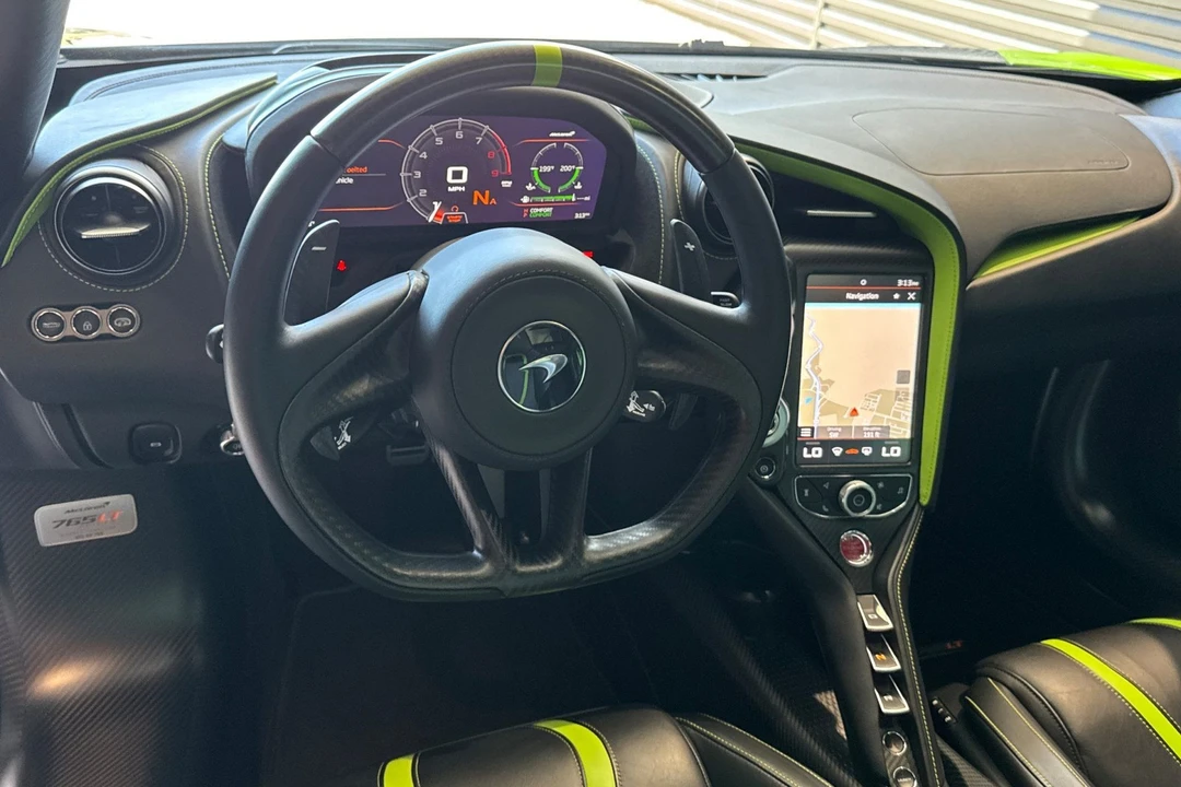 2022 McLaren 675LT - Image 16 of 31