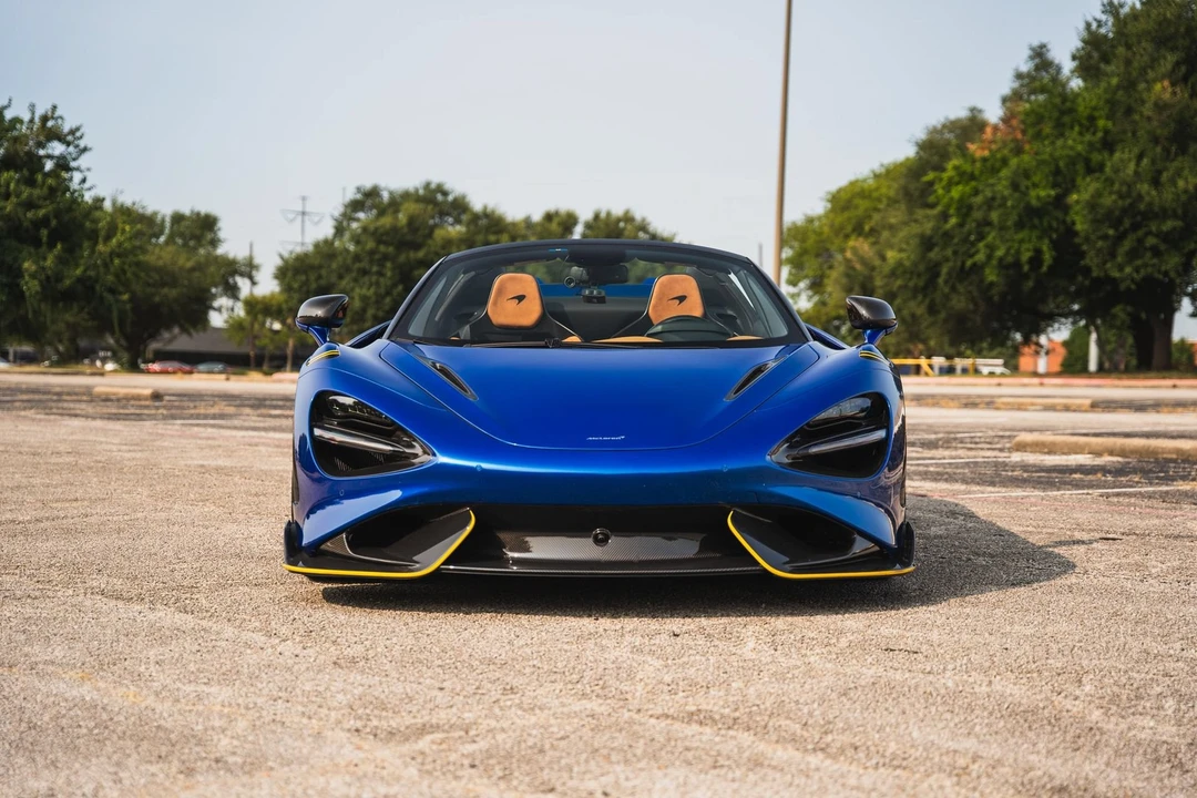 2022 McLaren 675LT - Image 24 of 31