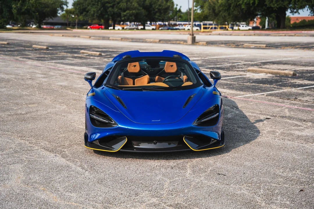 2022 McLaren 675LT - Image 25 of 31
