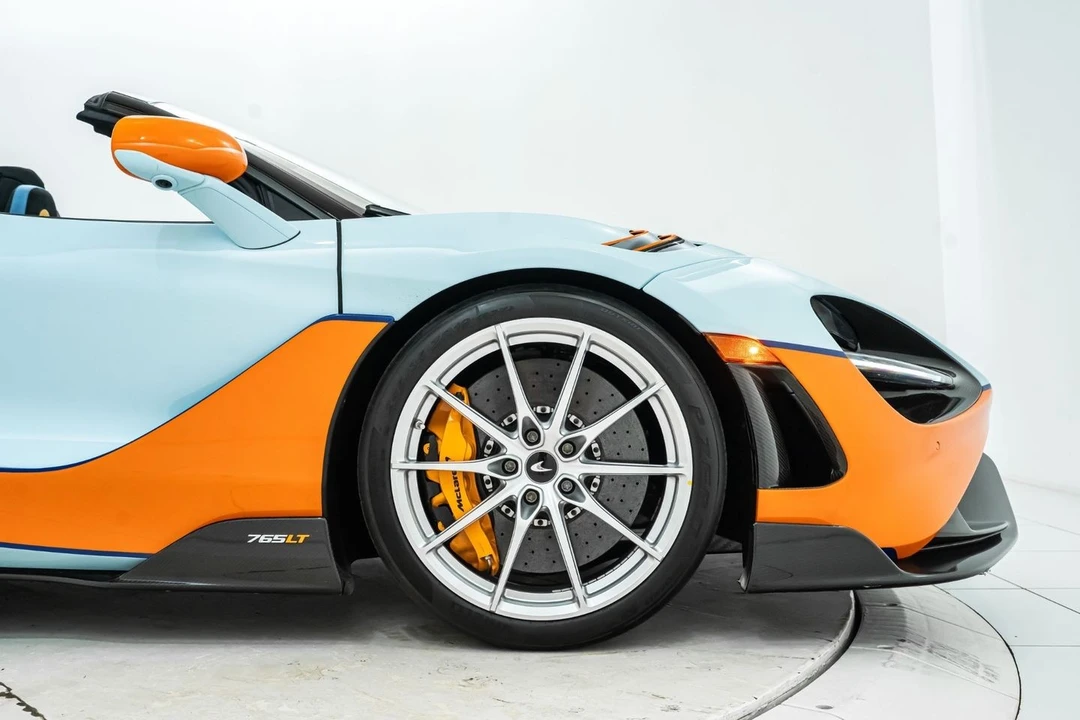 2022 McLaren 675LT - Image 28 of 31