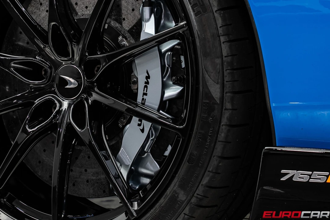 2022 McLaren 675LT - Image 30 of 31