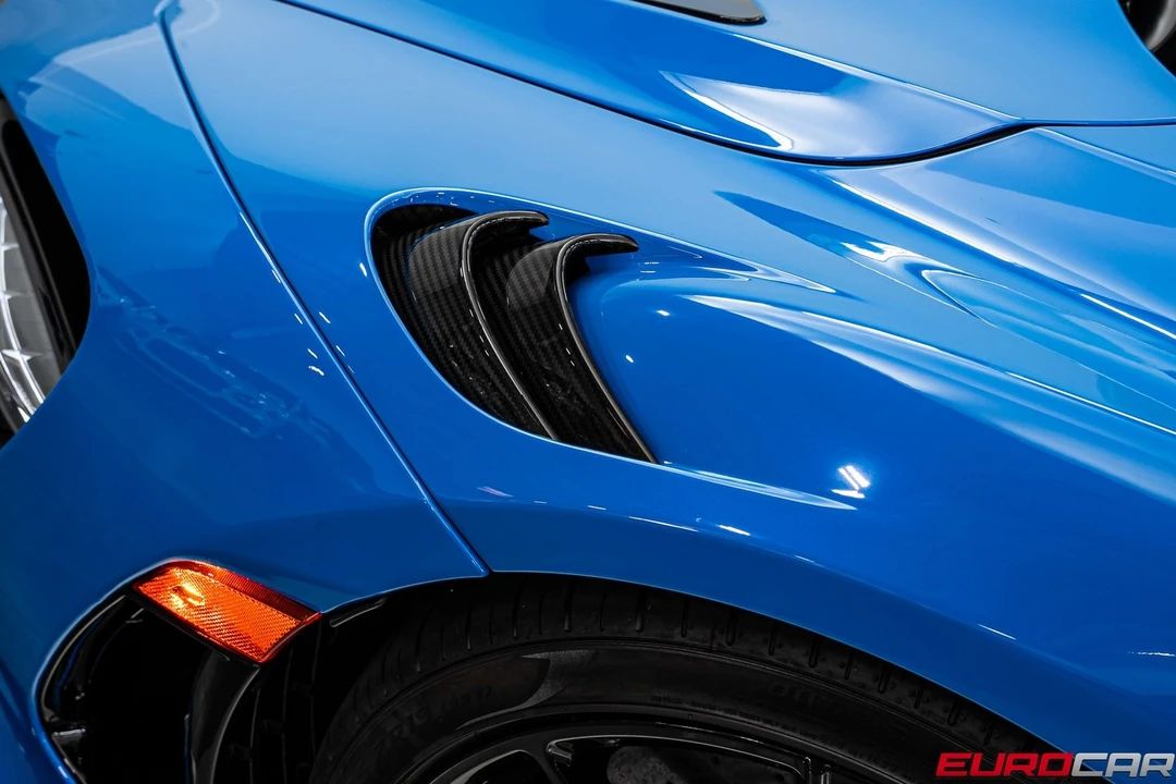 2022 McLaren 675LT - Image 19 of 31