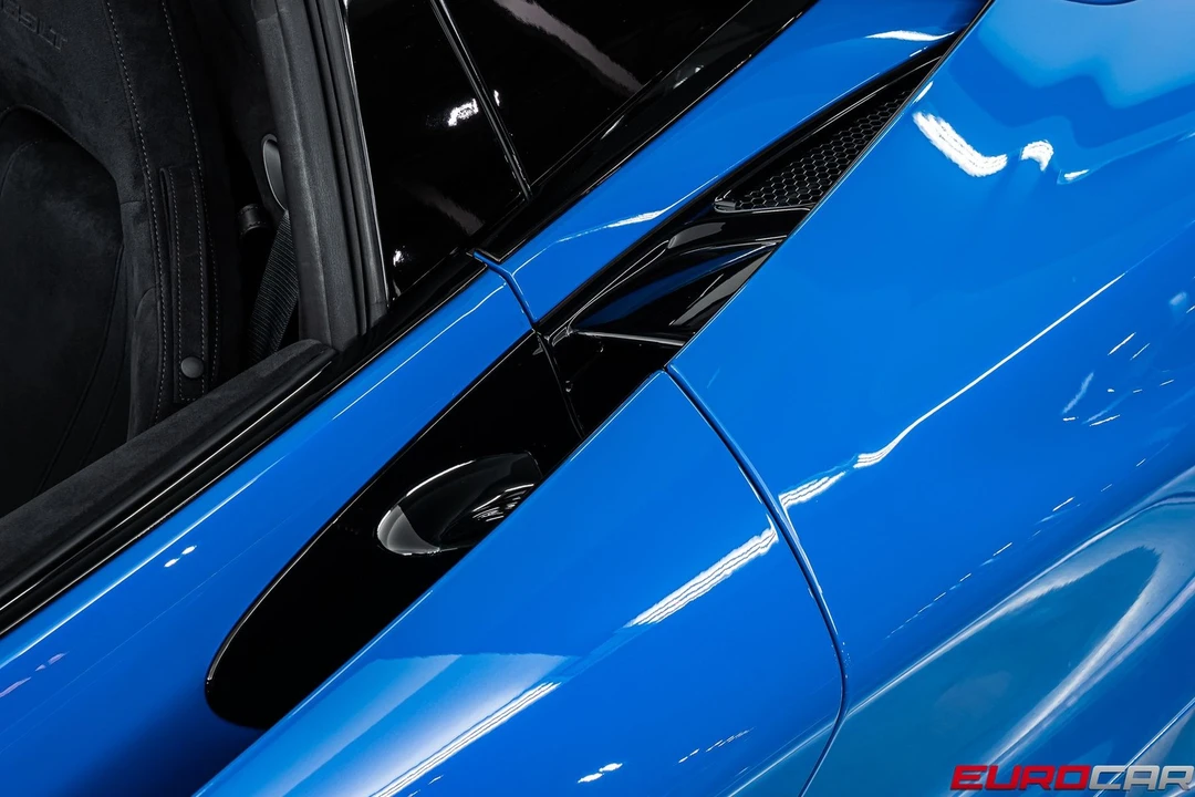 2022 McLaren 675LT - Image 20 of 31