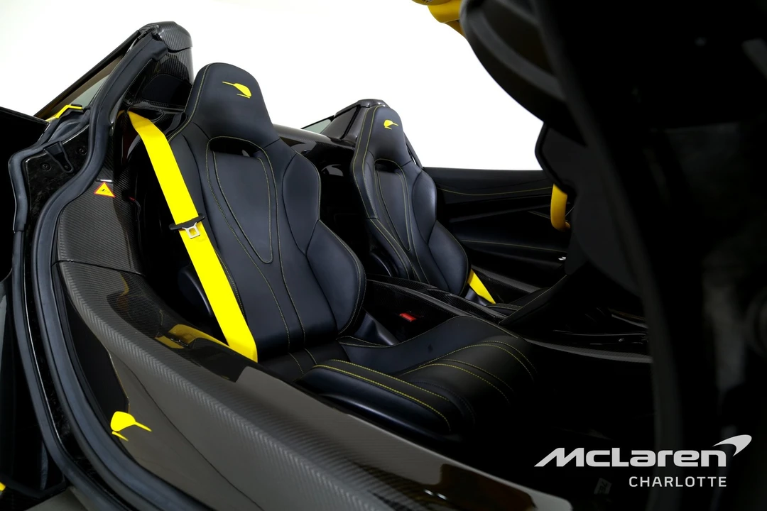 2022 McLaren 675LT - Image 20 of 31