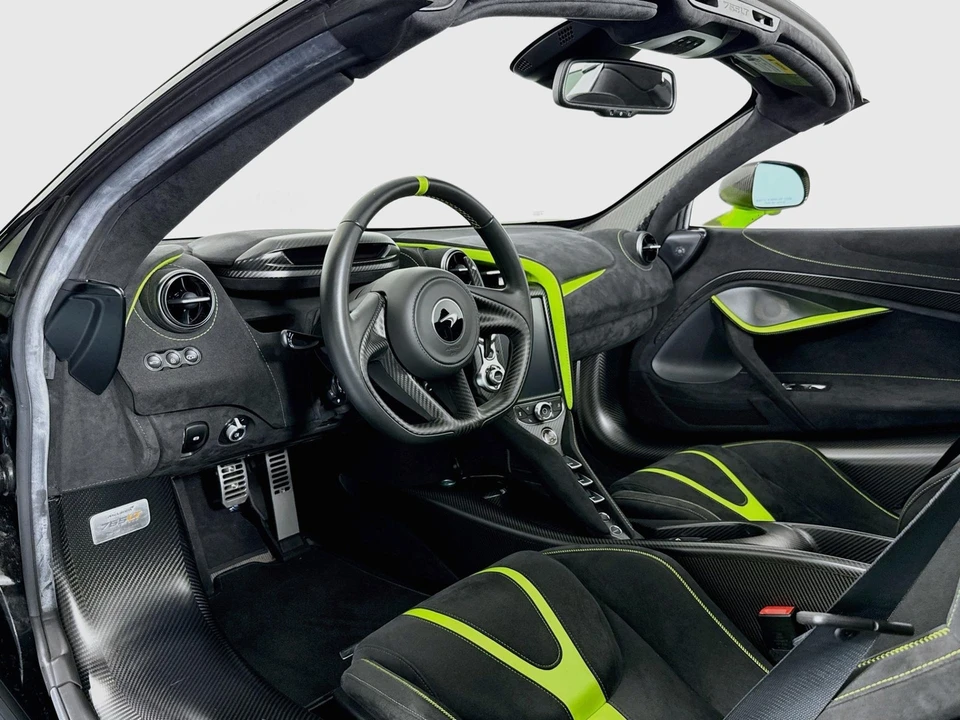 2022 McLaren 675LT - Image 9 of 31