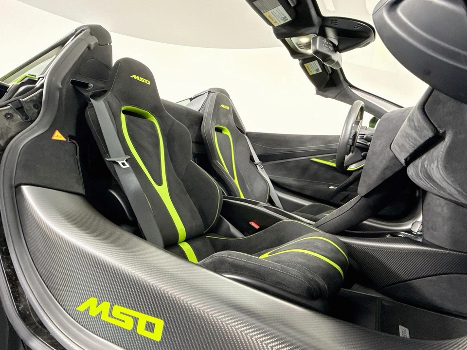 2022 McLaren 675LT - Image 28 of 31
