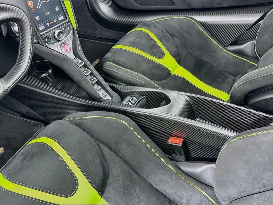 2022 McLaren 675LT - Image 23 of 31
