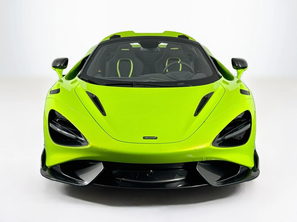 2022 McLaren 675LT - Image 2 of 31