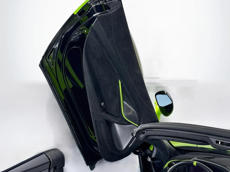 2022 McLaren 675LT - Image 19 of 31