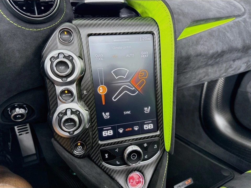 2022 McLaren 675LT - Image 17 of 31