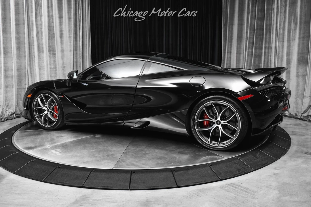 2022 McLaren 720S - Image 3 of 31