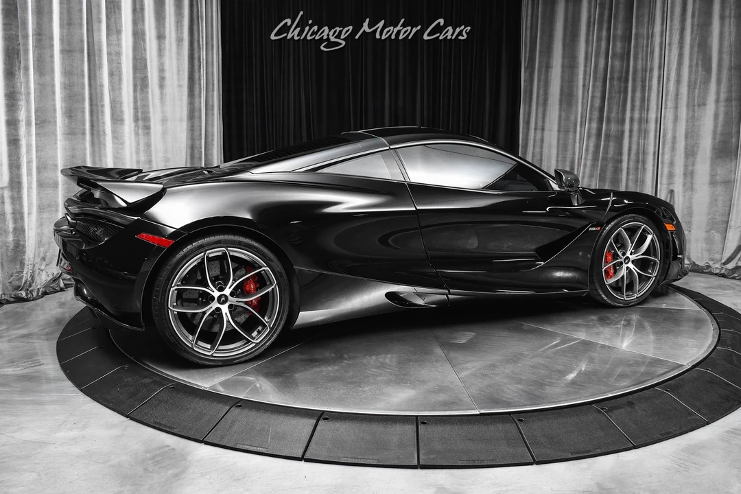 2022 McLaren 720S - Image 5 of 31