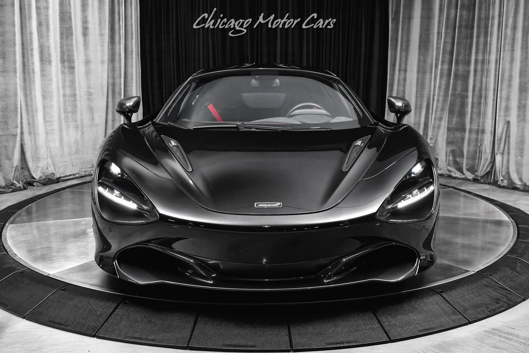 2022 McLaren 720S - Image 7 of 31