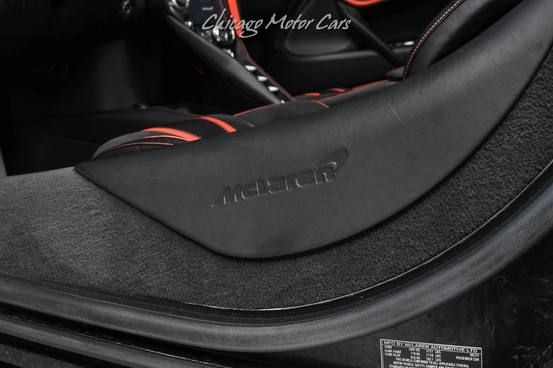 2022 McLaren 720S - Image 26 of 31