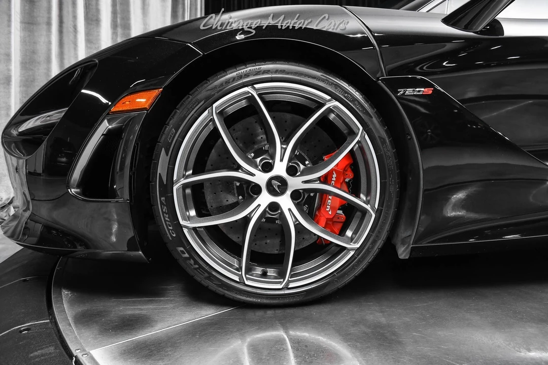 2022 McLaren 720S - Image 13 of 31