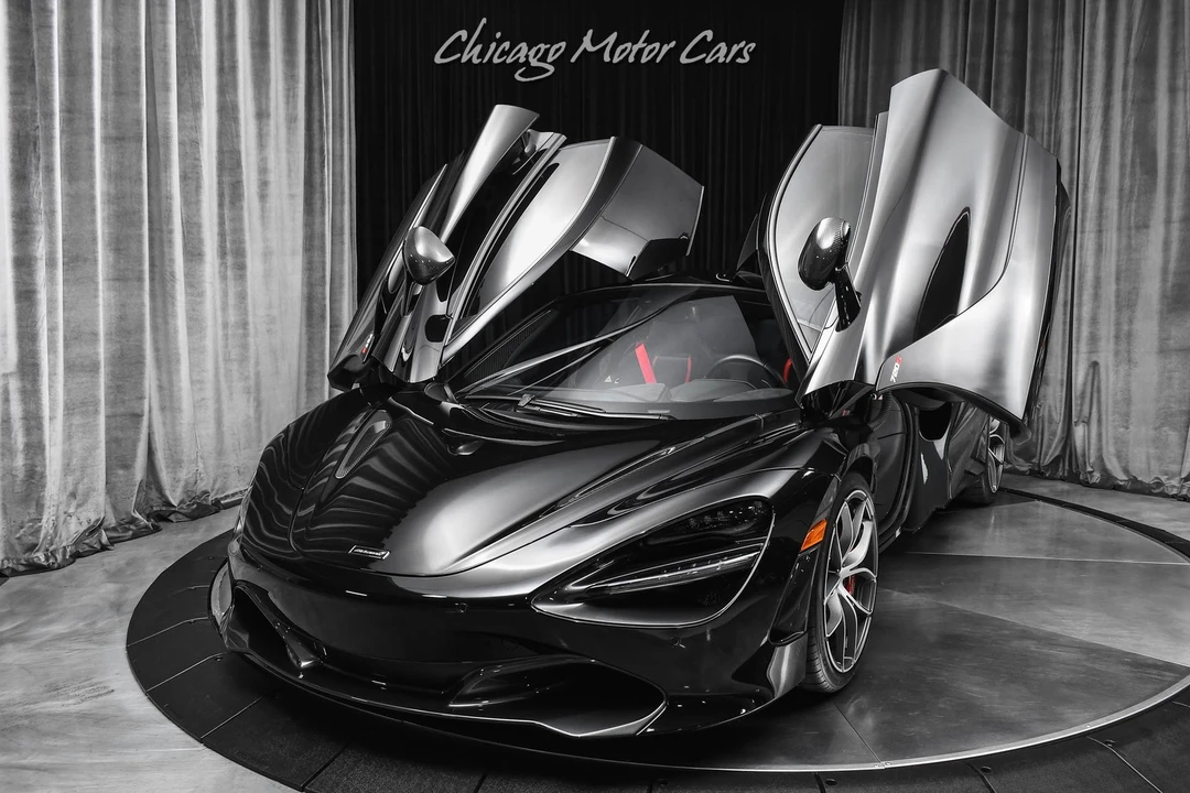 2022 McLaren 720S - Image 2 of 31