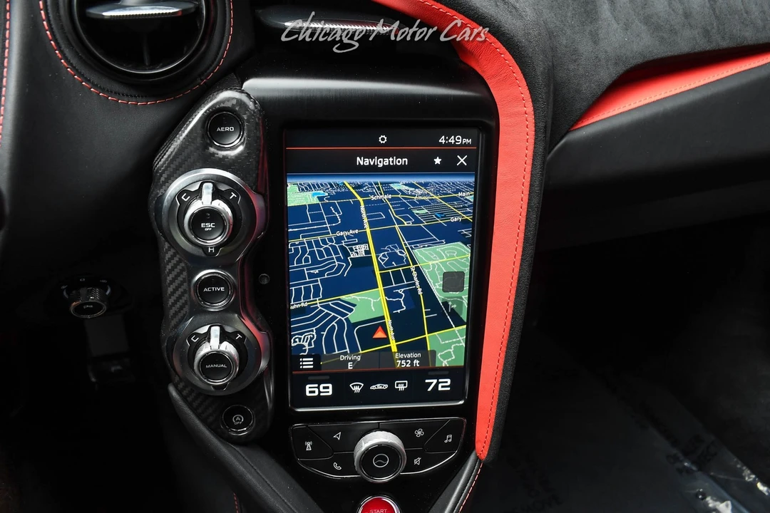 2022 McLaren 720S - Image 16 of 31