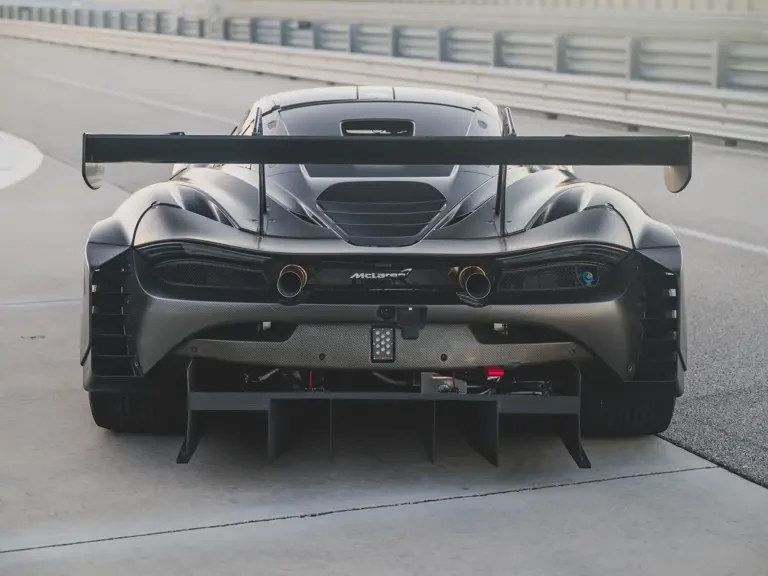 2022 McLaren 720S - Image 8 of 31