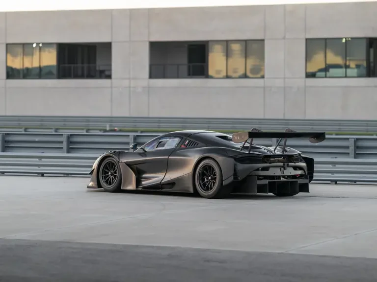 2022 McLaren 720S - Image 3 of 31