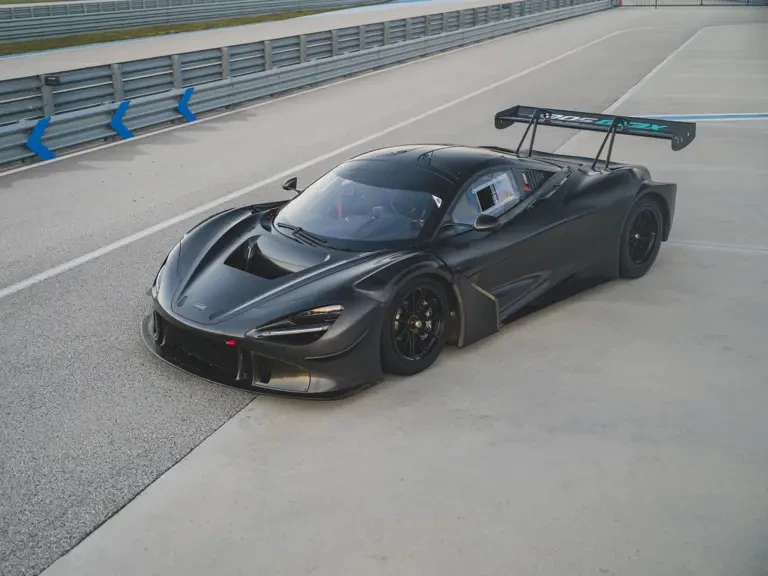 2022 McLaren 720S - Image 10 of 31