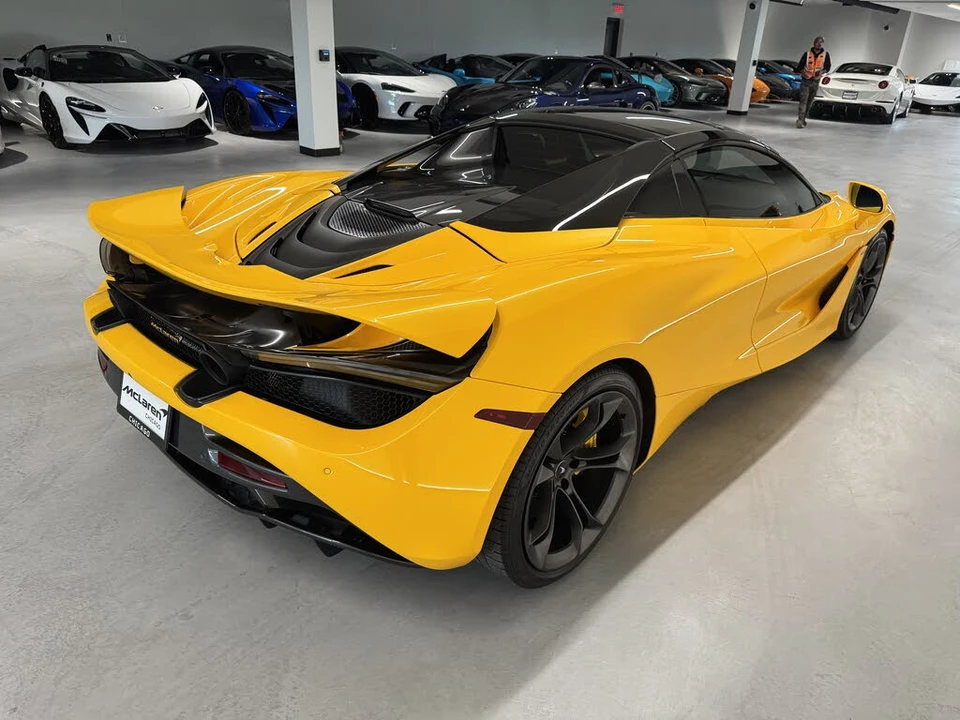 2022 McLaren 720S Spider - Image 6 of 18