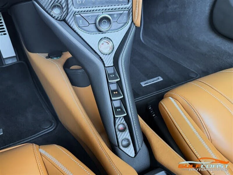 2022 McLaren 720S Spider - Image 20 of 31