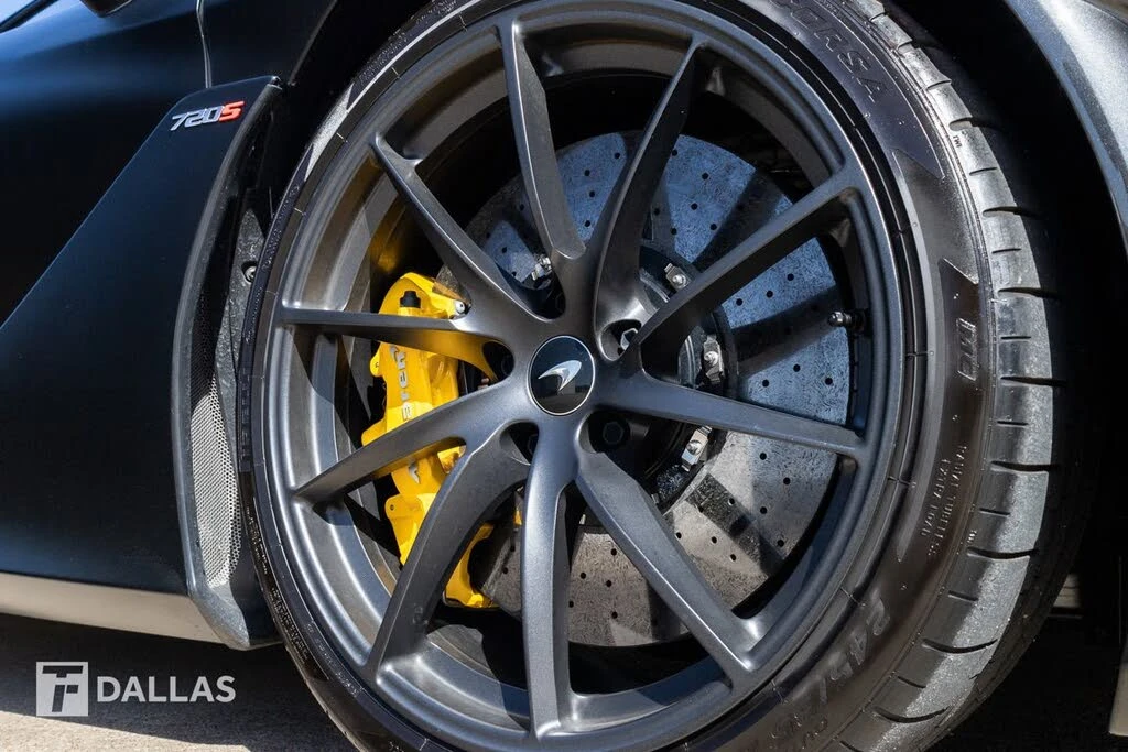 2022 McLaren 720S Spider - Image 22 of 31