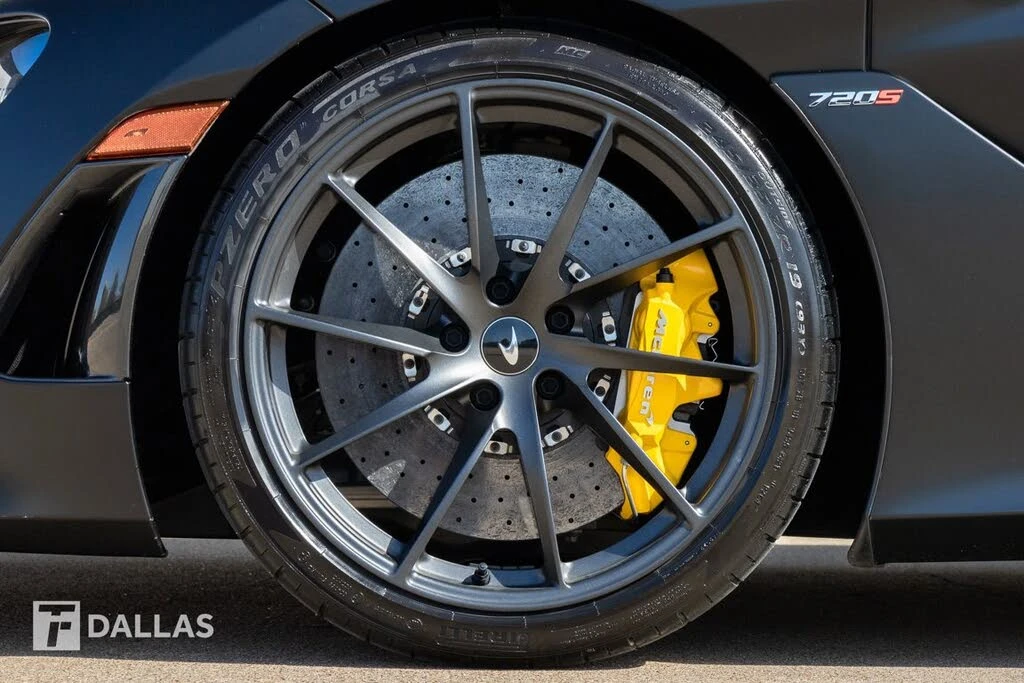 2022 McLaren 720S Spider - Image 9 of 31