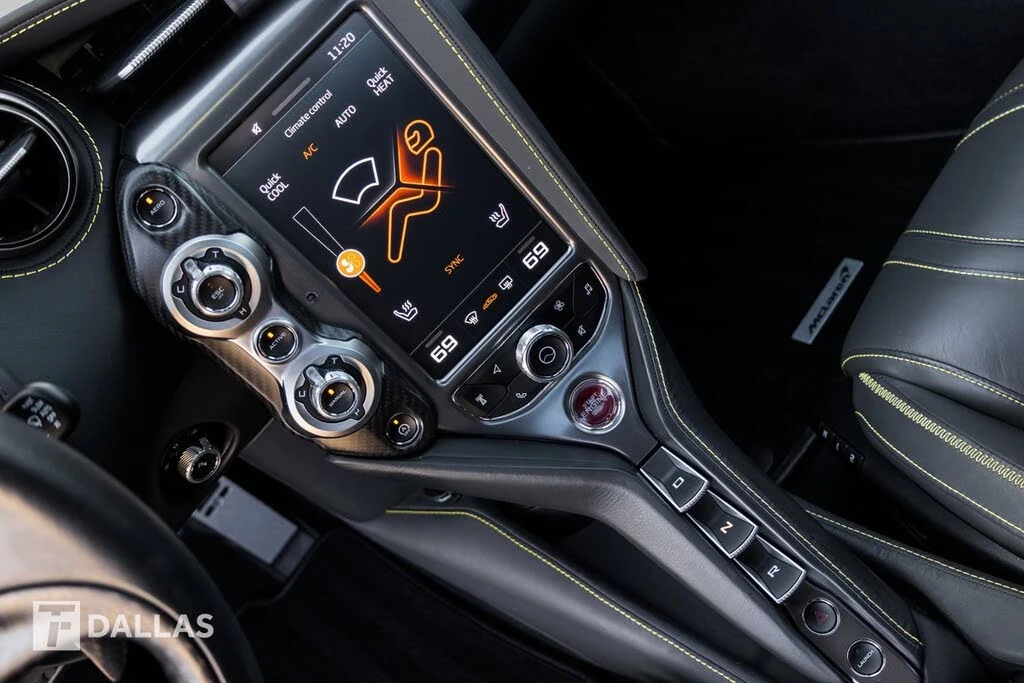 2022 McLaren 720S Spider - Image 30 of 31