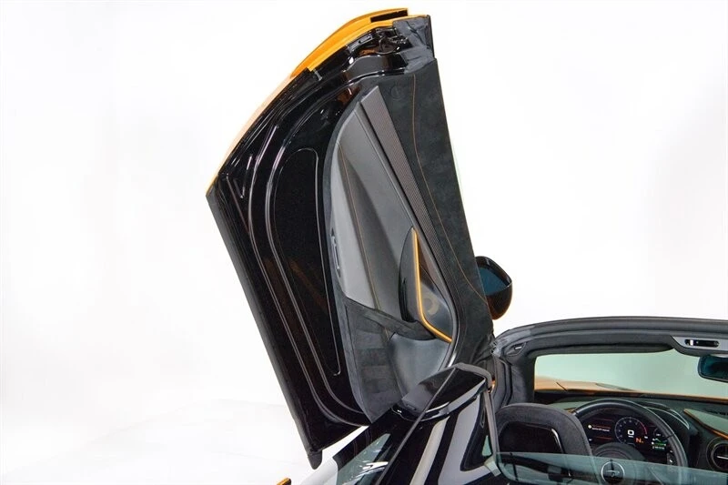 2022 McLaren 720S - Image 21 of 21