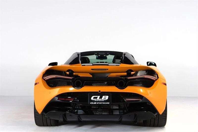2022 McLaren 720S - Image 13 of 21