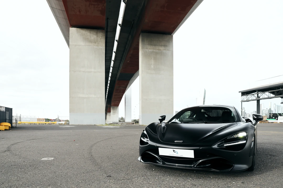 2022 McLaren 720S - Image 11 of 31