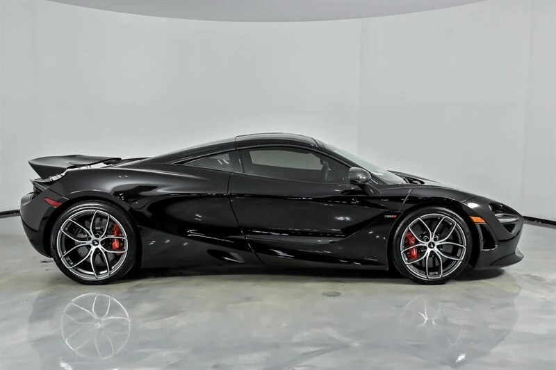 2022 McLaren 720S - Image 14 of 31