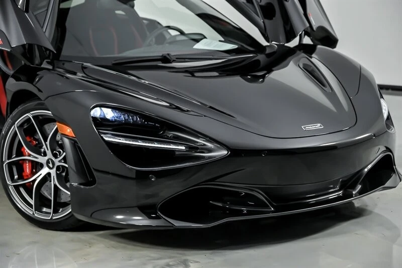 2022 McLaren 720S - Image 3 of 31