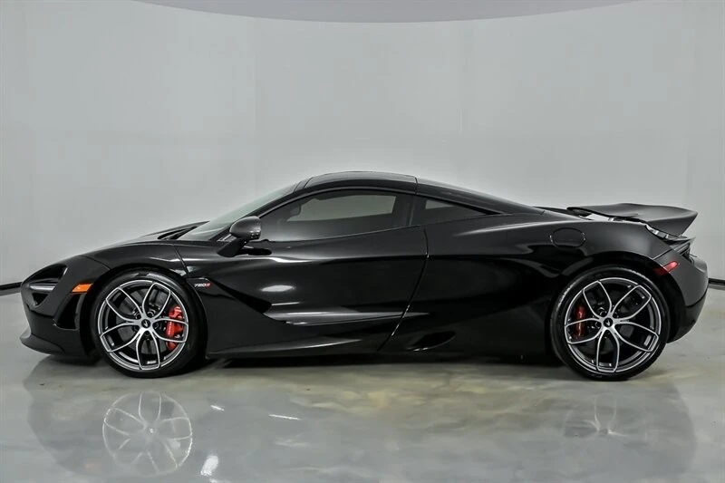 2022 McLaren 720S - Image 8 of 31