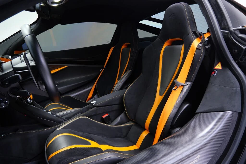 2022 McLaren 720S - Image 25 of 31