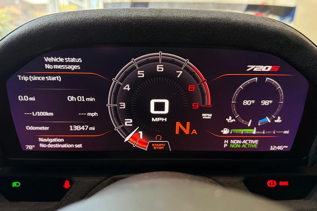 2022 McLaren 720S - Image 22 of 31