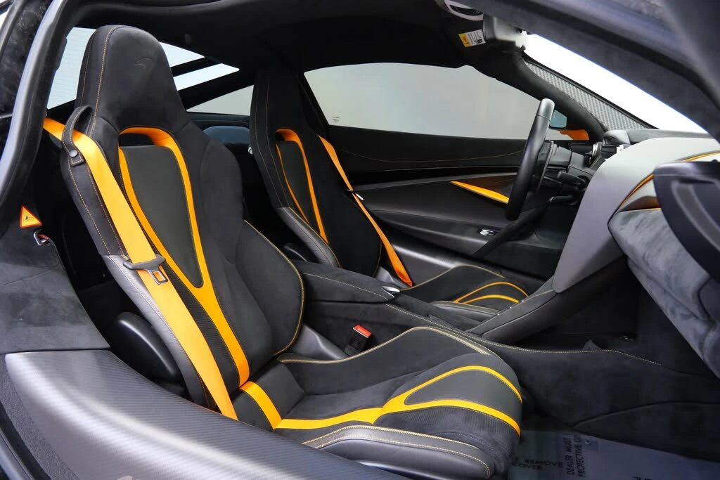 2022 McLaren 720S - Image 26 of 31