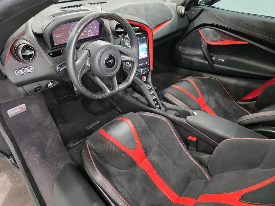 2022 McLaren 720S - Image 7 of 25