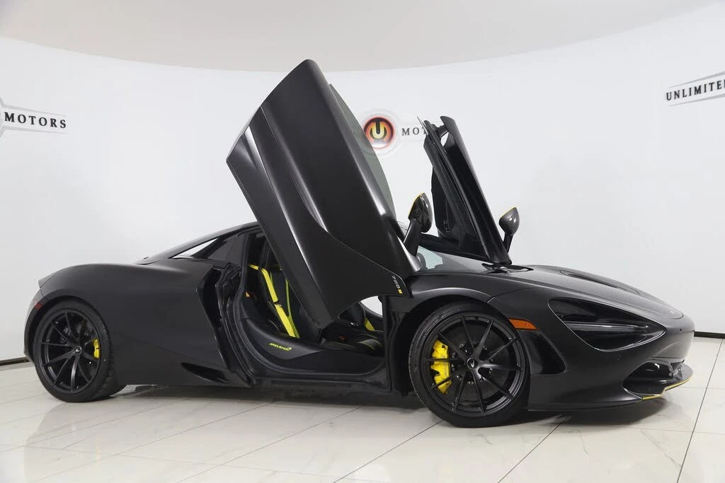 2022 McLaren 720S - Image 24 of 31